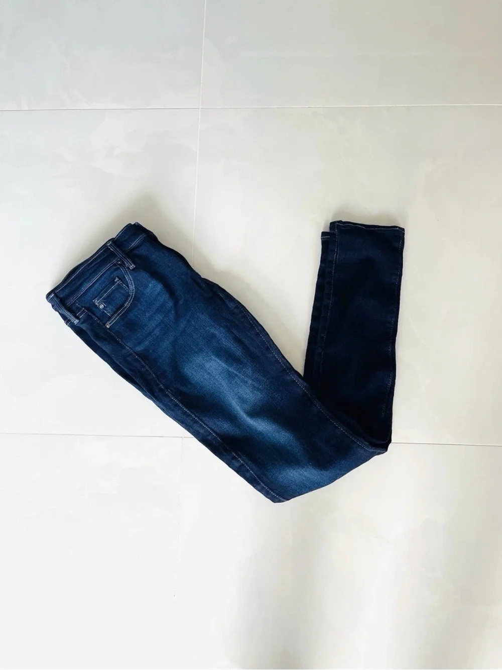 AG The Legging Super Skinny Denim Size 27 - Picture 9 of 9